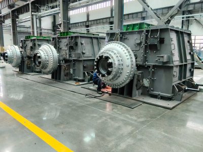 Реверсивная ударная молотковая дробилка PCFK 1618