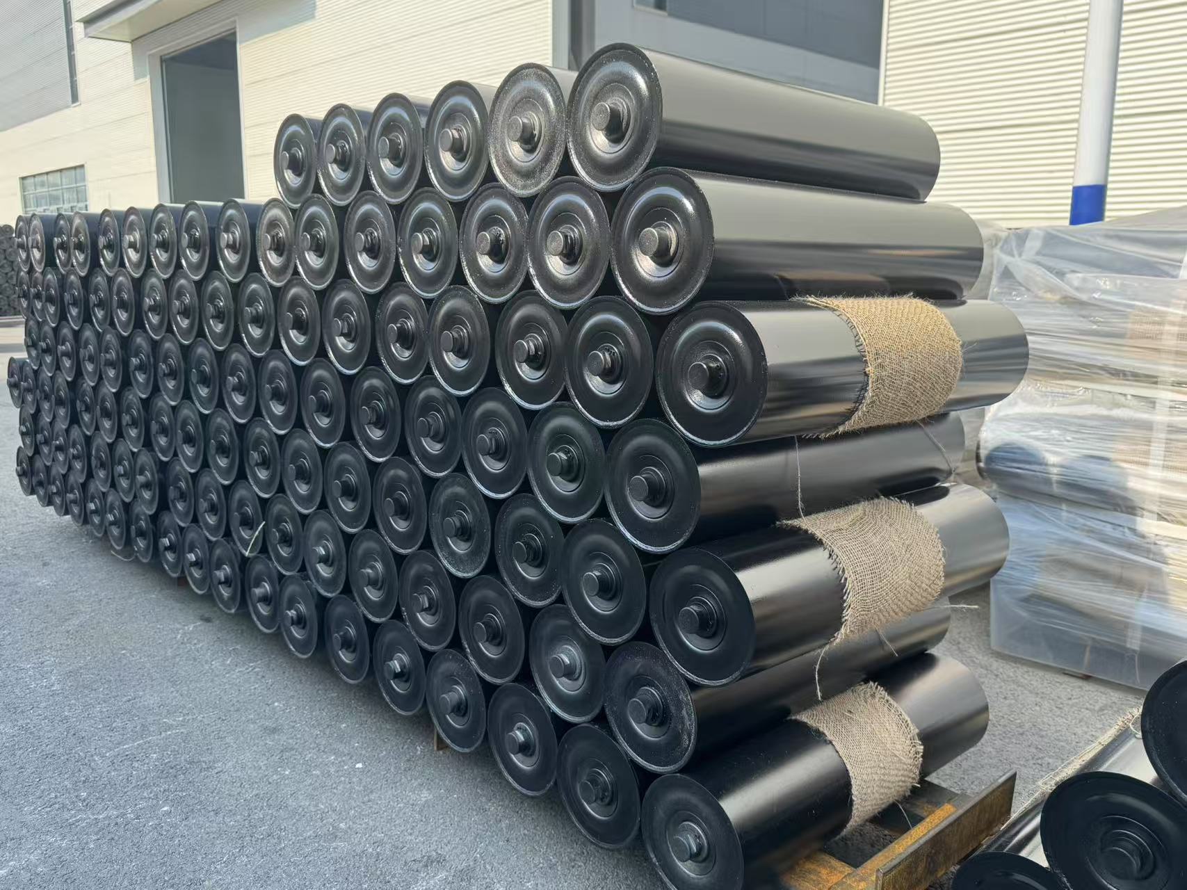 1754037949302582.jpg af50d153bc31d83dab2f07f7b0a7f50.jpg