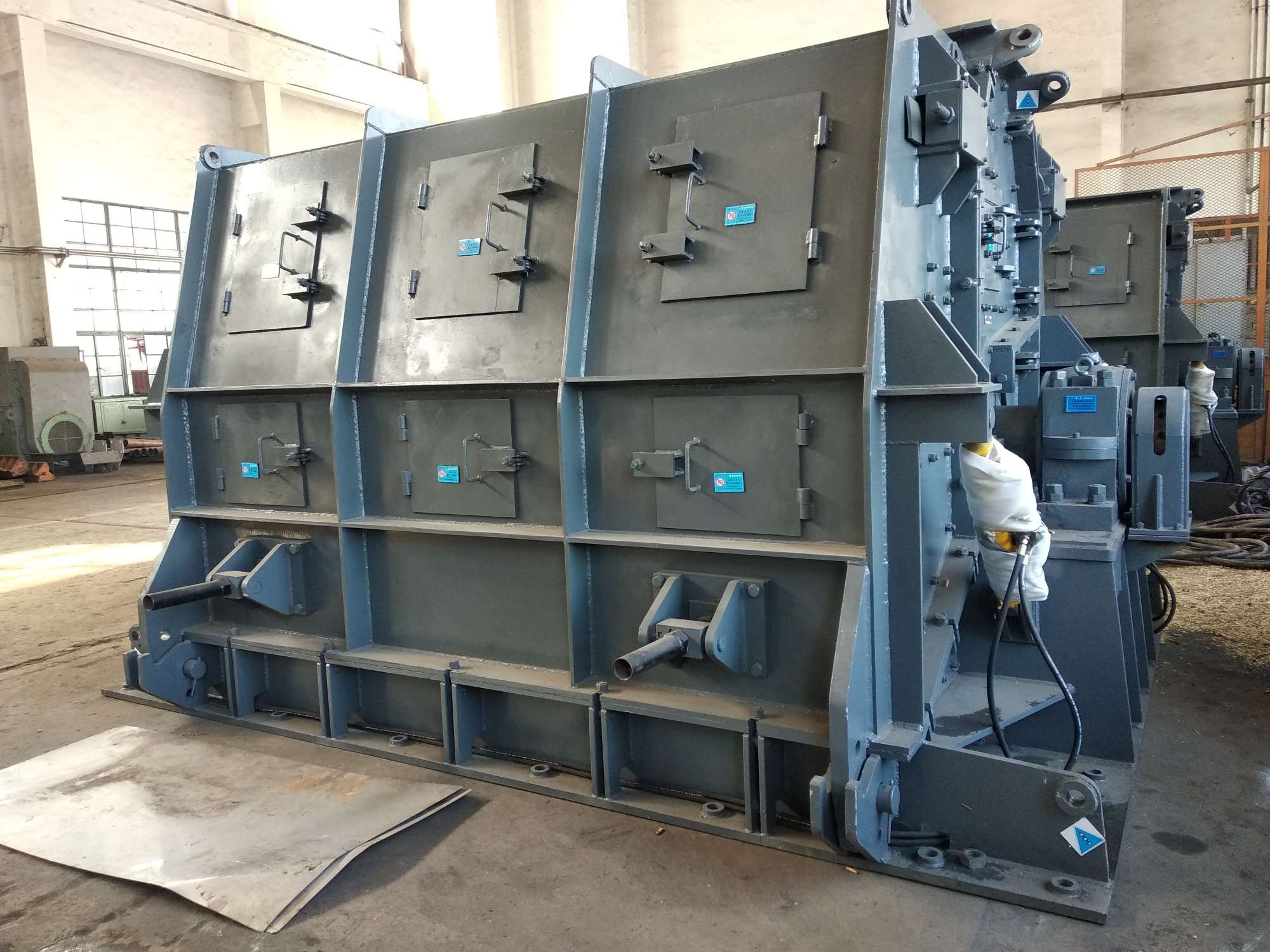 Бутлуур 1800×2500мм буцах цохилтот алх