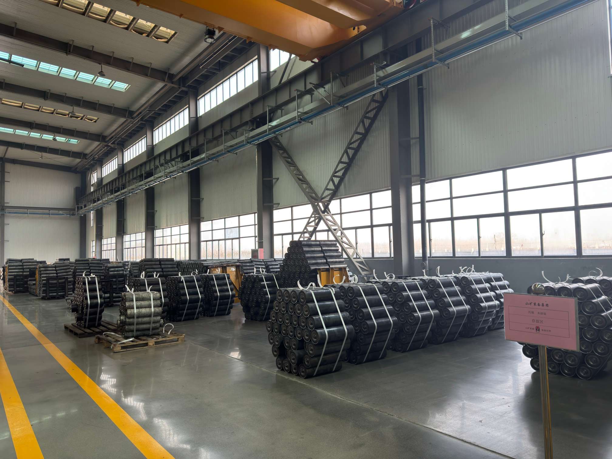 rullo tenditore.jpg rullo tenditore.jpg