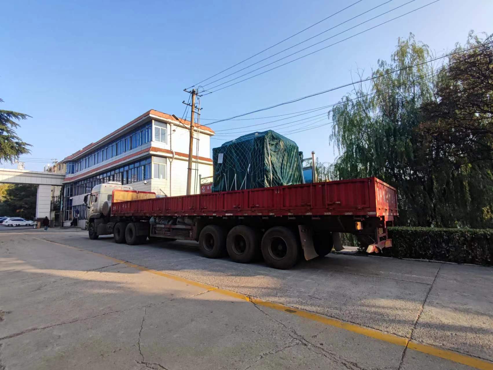 Triturador de rolo de quatro dentes
