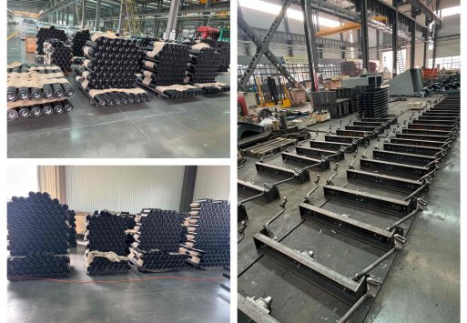 Heute werden in der Werkstatt von Shandong Shankuang Walzen und Walzenrahmen hergestellt.